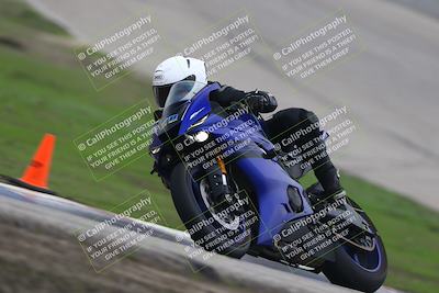 media/Nov-29-2025-TrackDaz (Sat) [[10ae2d9bce]]/B Group/Session 3 (Outside Grapevine)/